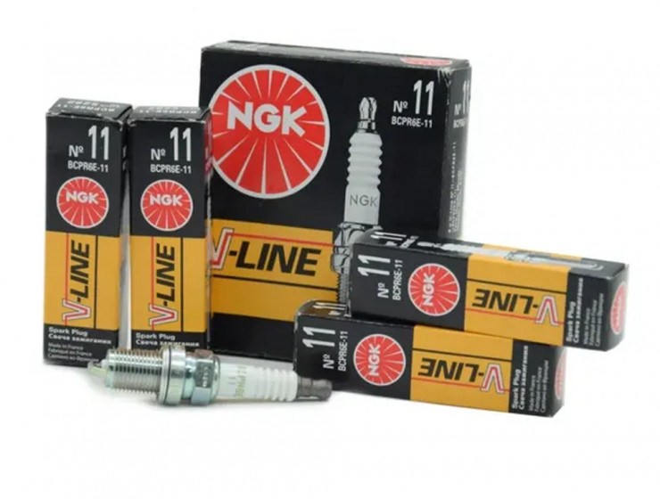 Комплект свечей зажигания NGK №11 5282 BCPR6E-11